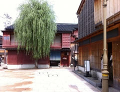 ���R������